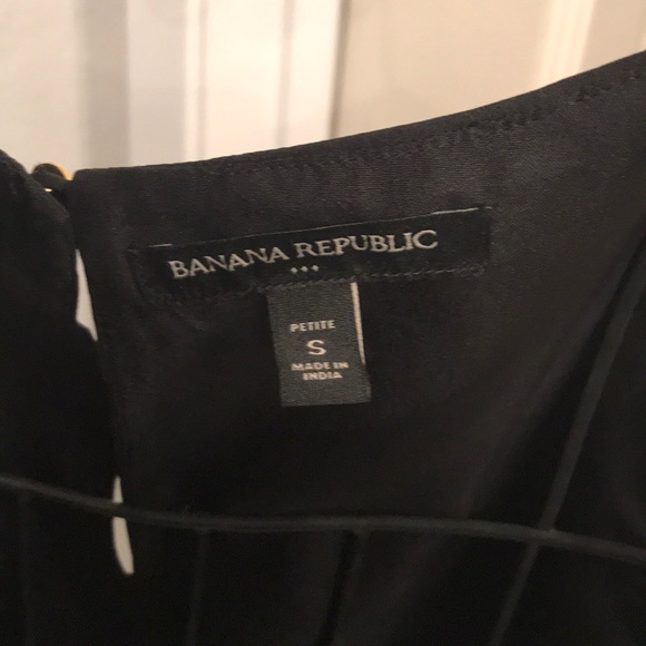 Banana republic black ladies tank top Sz Sp - Picture 3 of 6
